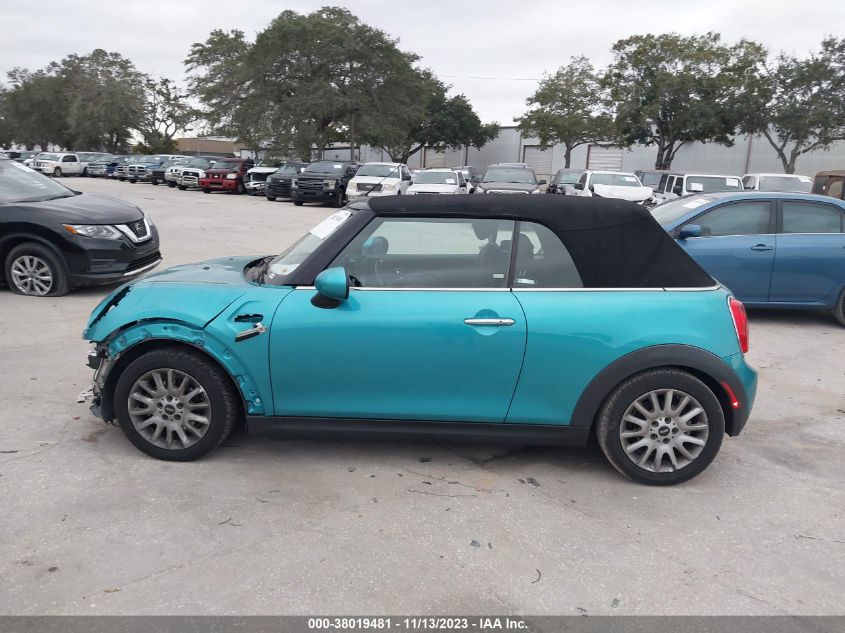 2016 Mini Convertible Cooper VIN: WMWWG5C57G3A83493 Lot: 38019481