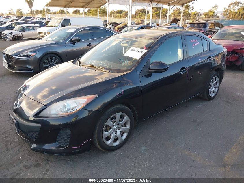 2013 Mazda Mazda3 I Sport VIN: JM1BL1UP5D1846704 Lot: 38020480