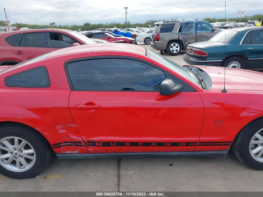 2009 Ford Mustang V6/V6 Premium VIN: 1ZVHT80N995104911 Lot: 38020754