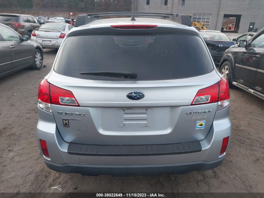 2014 Subaru Outback 2.5I Premium VIN: 4S4BRBCC8E3207172 Lot: 38022649