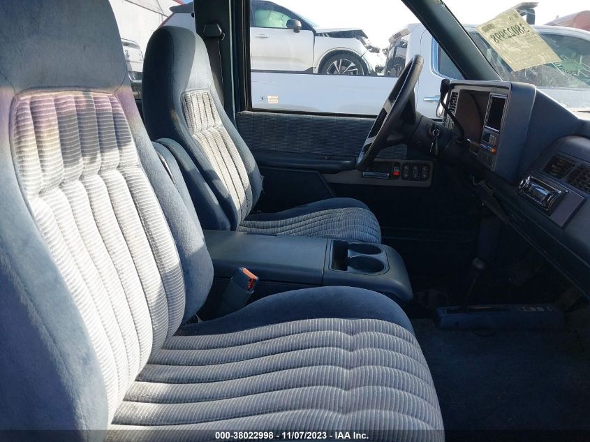 1994 Chevrolet Gmt-400 K1500 VIN: 2GCEK19K4R1173189 Lot: 38022998