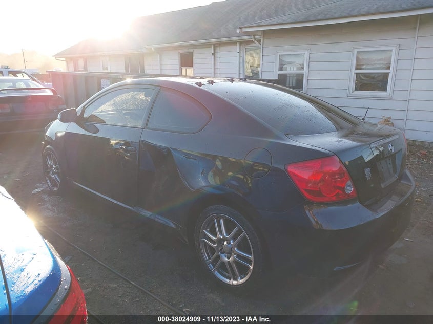 2005 Scion Tc VIN: JTKDE177550047035 Lot: 38024909