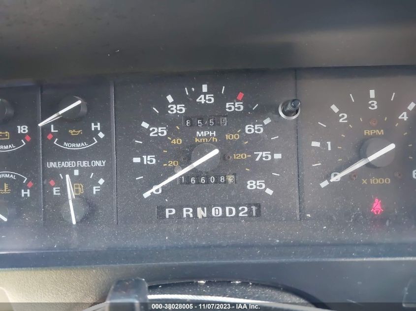 1992 Ford Explorer VIN: 1FMDU34X4NUB83722 Lot: 38028005