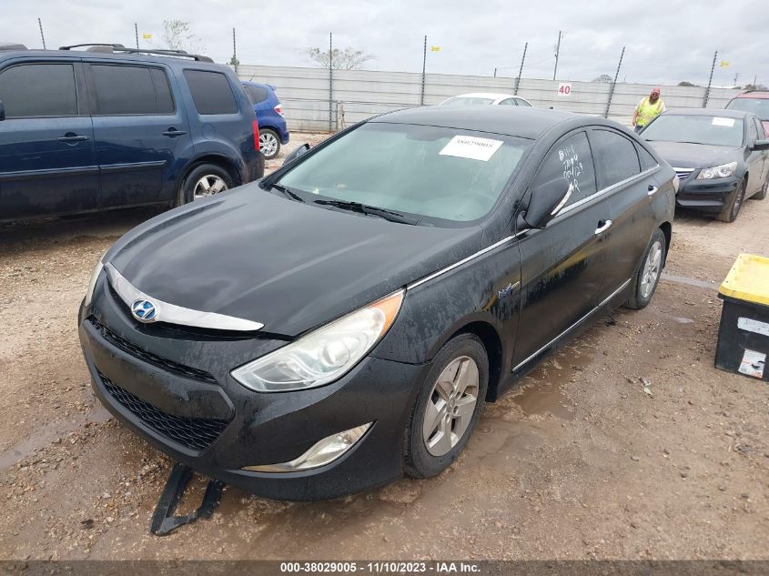 2011 Hyundai Sonata Hybrid VIN: KMHEC4A44BA004129 Lot: 38029005