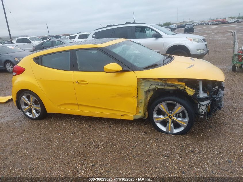 2013 Hyundai Veloster Base W/Black VIN: KMHTC6AD7DU142770 Lot: 38029025