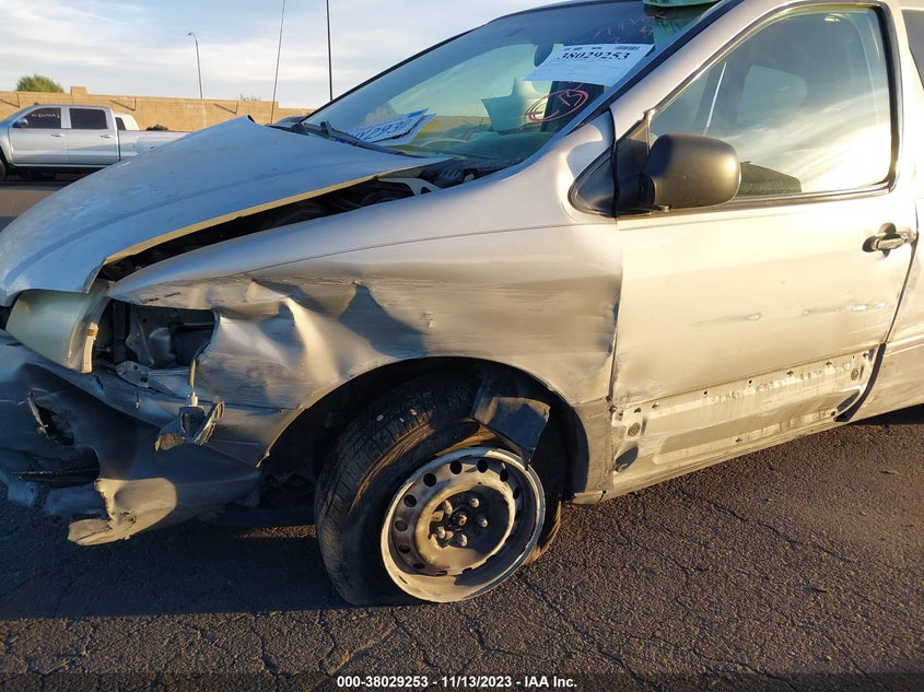 2003 Toyota Sienna Ce VIN: 4T3ZF19C63U519062 Lot: 38029253