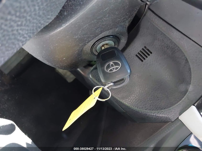 2015 Toyota Corolla Le Plus VIN: 2T1BURHE3FC264376 Lot: 38029427