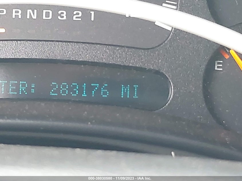 2006 Chevrolet Tahoe Ls VIN: 1GNEC13V96J116687 Lot: 38030580