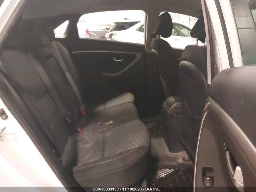 2013 Hyundai Elantra Gt VIN: KMHD35LE0DU038433 Lot: 38033130