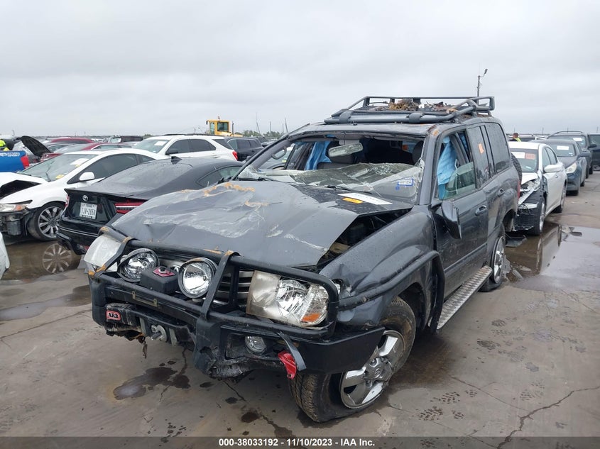 JTEHT05J272107444 2007 TOYOTA LAND CRUISER photo no. 2