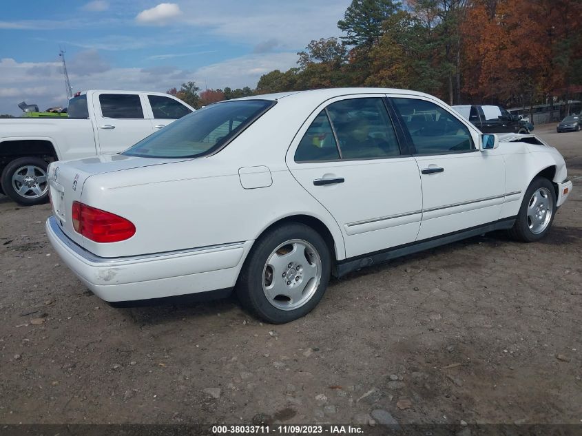 1999 Mercedes-Benz E 430 VIN: WDBJF70H0XA888172 Lot: 38033711