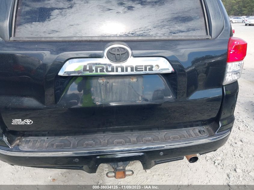 2010 Toyota 4Runner Sr5 V6 VIN: JTEZU5JR7A5011065 Lot: 38034125