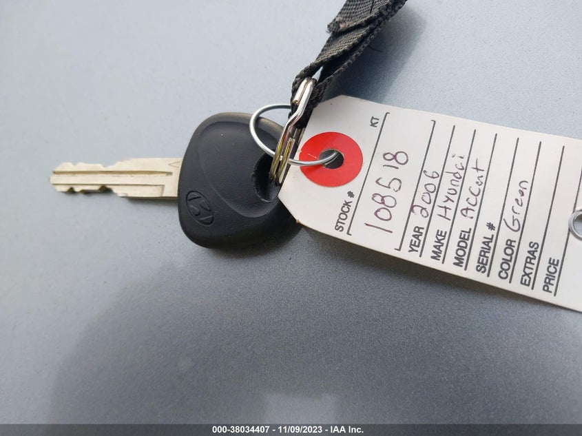 2007 Hyundai Accent Se VIN: KMHCN36C87U020237 Lot: 38034407