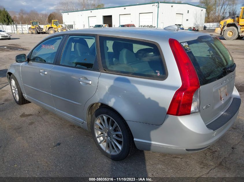 YV1382MW0A2521915 2010 Volvo V50