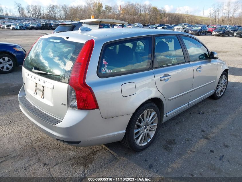 YV1382MW0A2521915 2010 Volvo V50