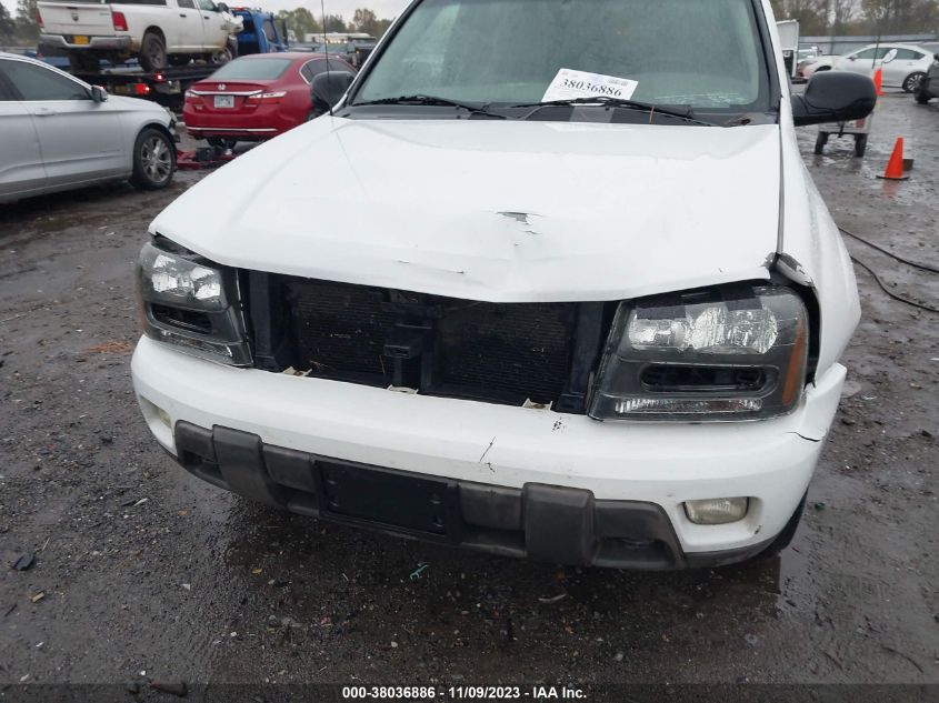 2005 Chevrolet Trailblazer Lt VIN: 1GNET16S156163828 Lot: 38036886