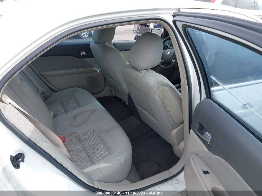 2010 Ford Fusion Se VIN: 3FAHP0HA8AR196577 Lot: 38039146