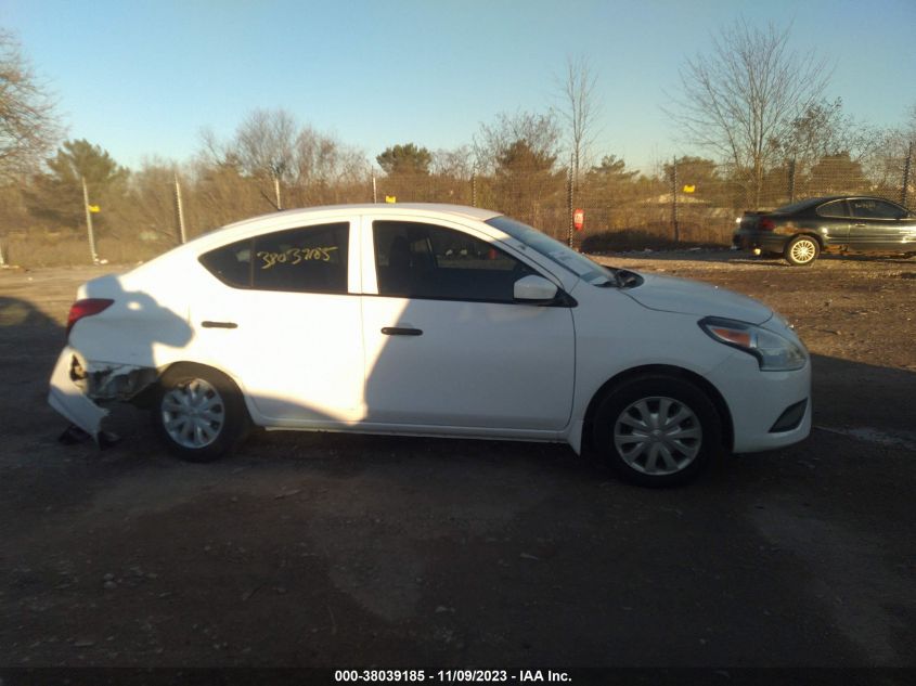 2017 Nissan Versa 1.6 S VIN: 3N1CN7AP1HL888262 Lot: 38039185