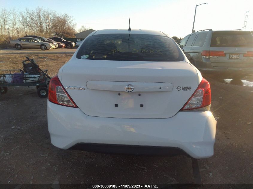 2017 Nissan Versa 1.6 S VIN: 3N1CN7AP1HL888262 Lot: 38039185