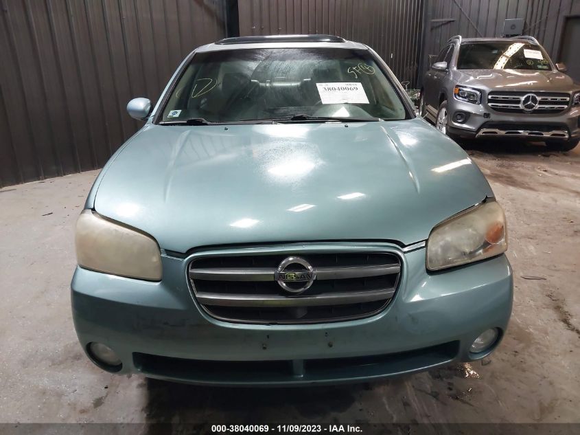 JN1DA31A22T305558 2002 Nissan Maxima Gle