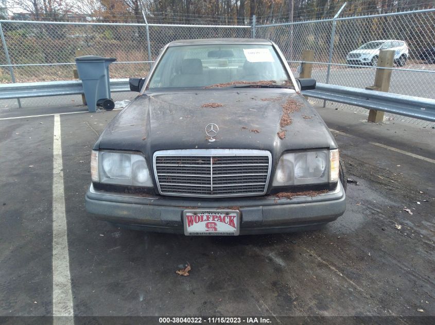 1994 Mercedes-Benz E 320 VIN: WDBEA32E5RC134297 Lot: 38040322