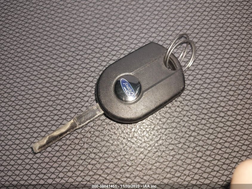 2017 Ford Transit Connect Xl VIN: NM0LS6E70H1300477 Lot: 38041451