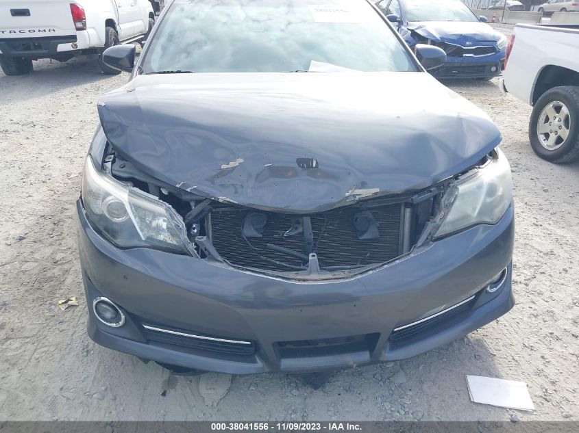 4T1BF1FKXEU825450 2014 Toyota Camry Se