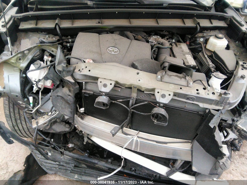 2021 TOYOTA HIGHLANDER XLE VIN: 5TDGZRBH3MS533555