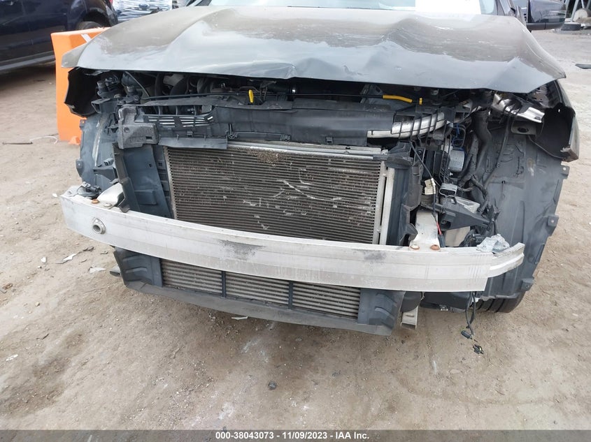 2015 MERCEDES-BENZ GLA 250 - WDCTG4GB7FJ100682