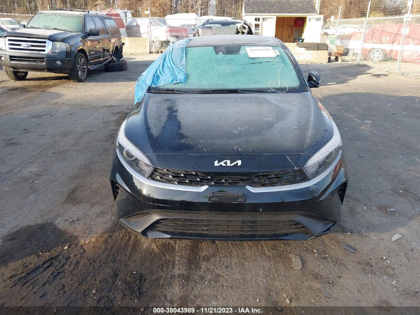 2023 Kia Forte Lxs VIN: 3KPF24AD7PE618527 Lot: 38043989