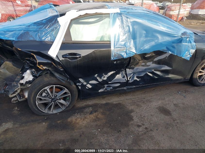 2023 Kia Forte Lxs VIN: 3KPF24AD7PE618527 Lot: 38043989