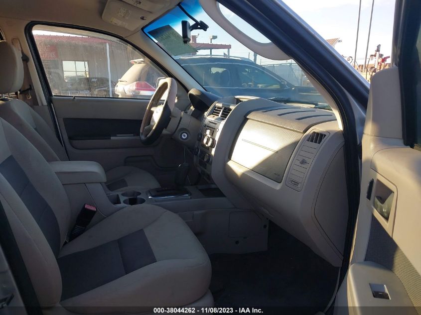 1FMCU93G59KC49910 2009 Ford Escape Xlt