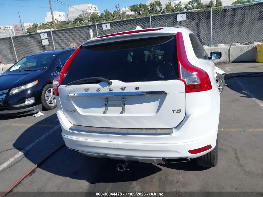 2015 Volvo Xc60 T5 Premier VIN: YV426MDB1F2590472 Lot: 38044478