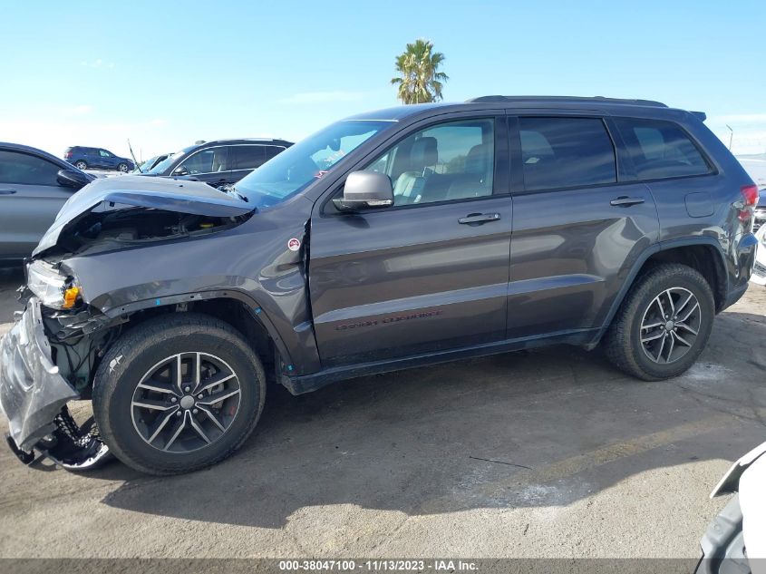 2017 Jeep Grand Cherokee Trailhawk 4X4 VIN: 1C4RJFLG2HC777239 Lot: 38047100