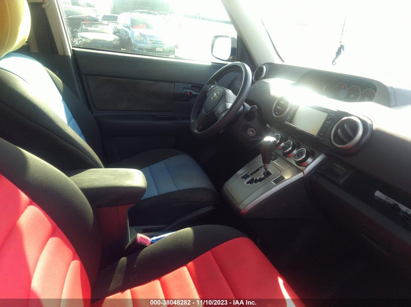 2015 Scion Xb 686 Parklan Edition VIN: JTLZE4FE1FJ079060 Lot: 38048282