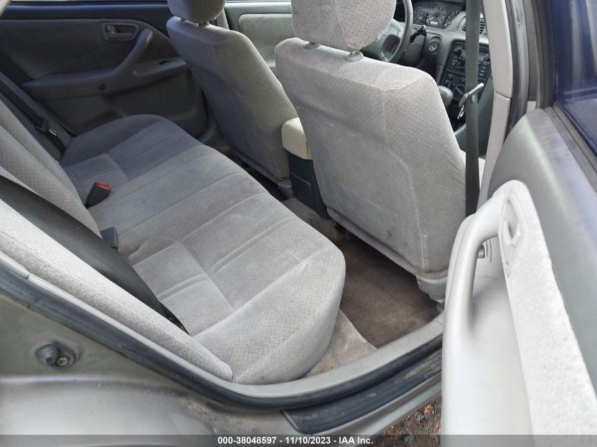 2000 Toyota Camry Le V6 VIN: JT2BF22K2Y0249776 Lot: 38048597