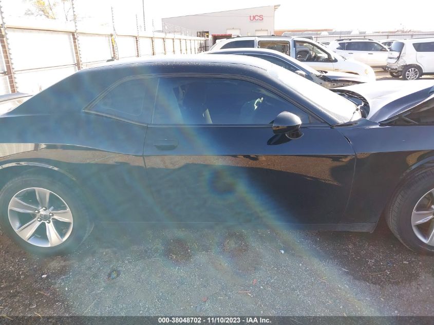 2C3CDZAG4KH677489 2019 Dodge Challenger Sxt