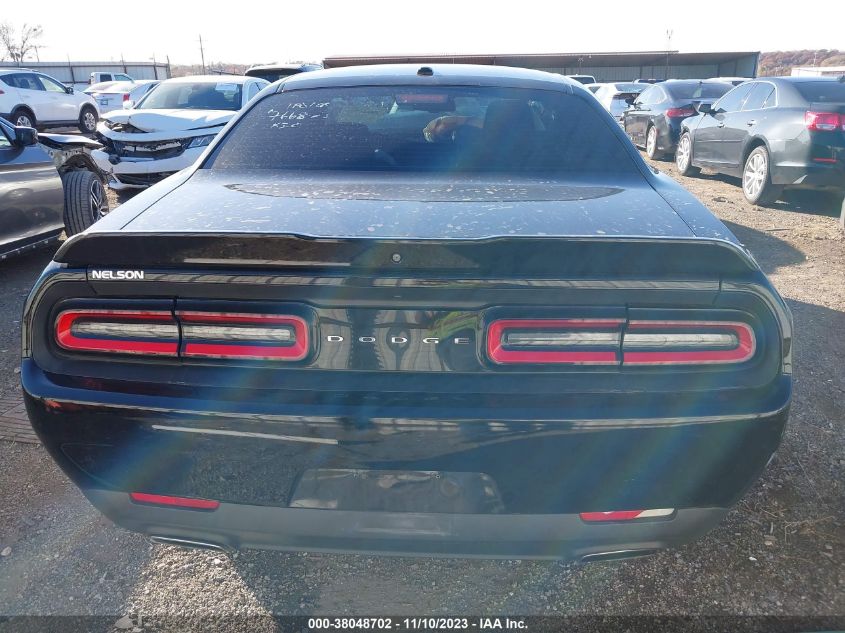 2C3CDZAG4KH677489 2019 Dodge Challenger Sxt