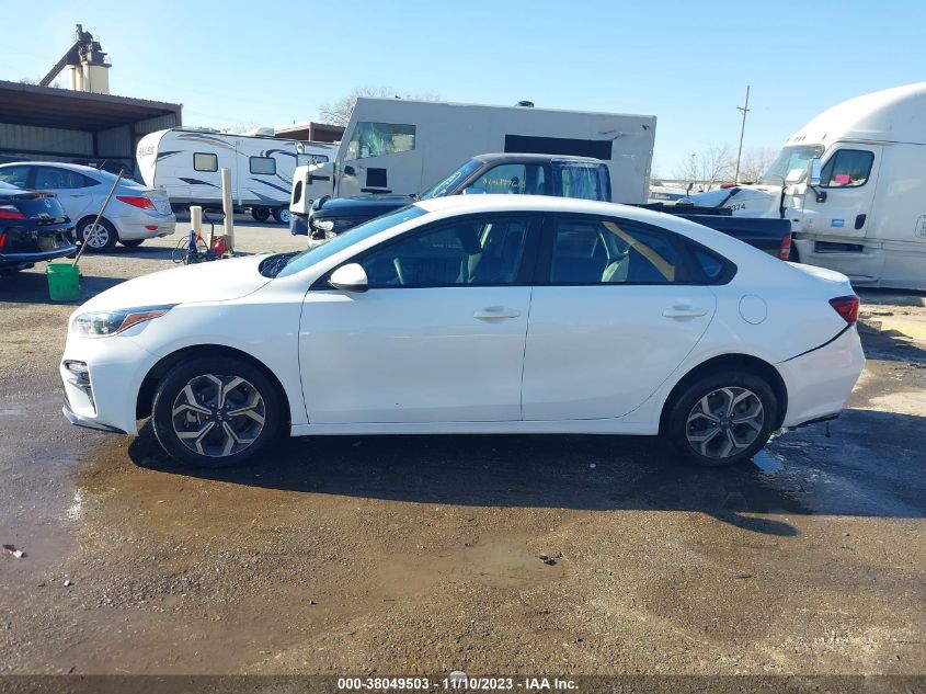 3KPF24AD3ME350779 2021 Kia Forte Lxs