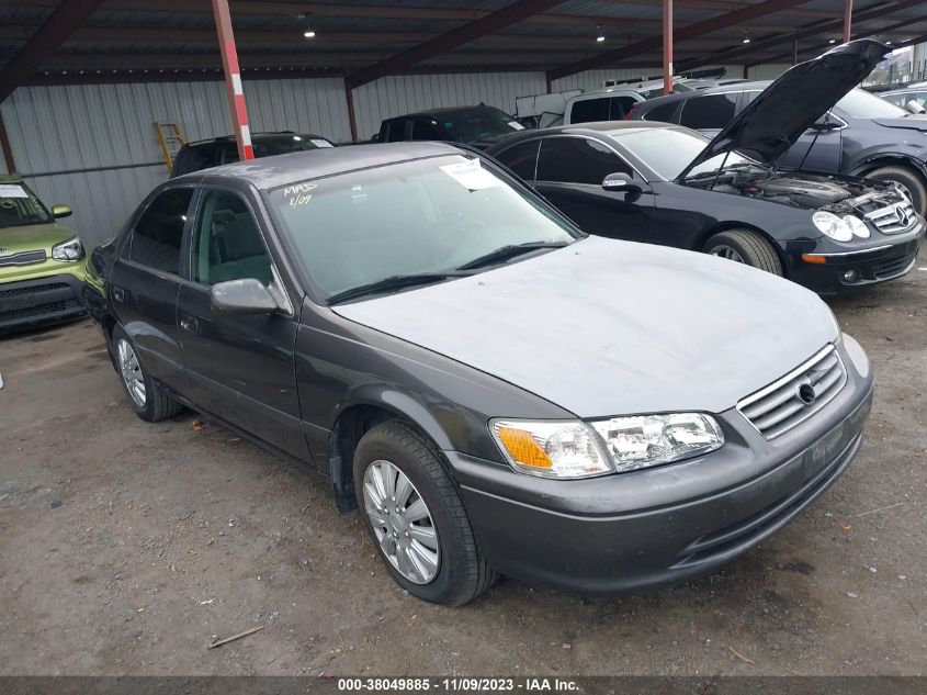 2000 Toyota Camry Ce/Le/Xle VIN: JT2BG22K7Y0528959 Lot: 38049885