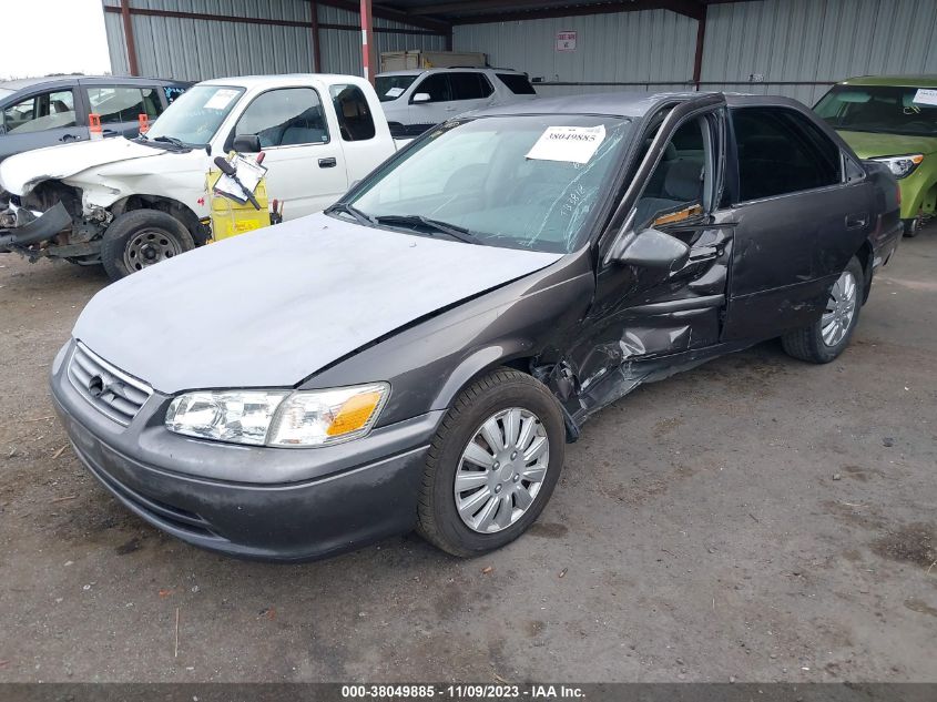 2000 Toyota Camry Ce/Le/Xle VIN: JT2BG22K7Y0528959 Lot: 38049885