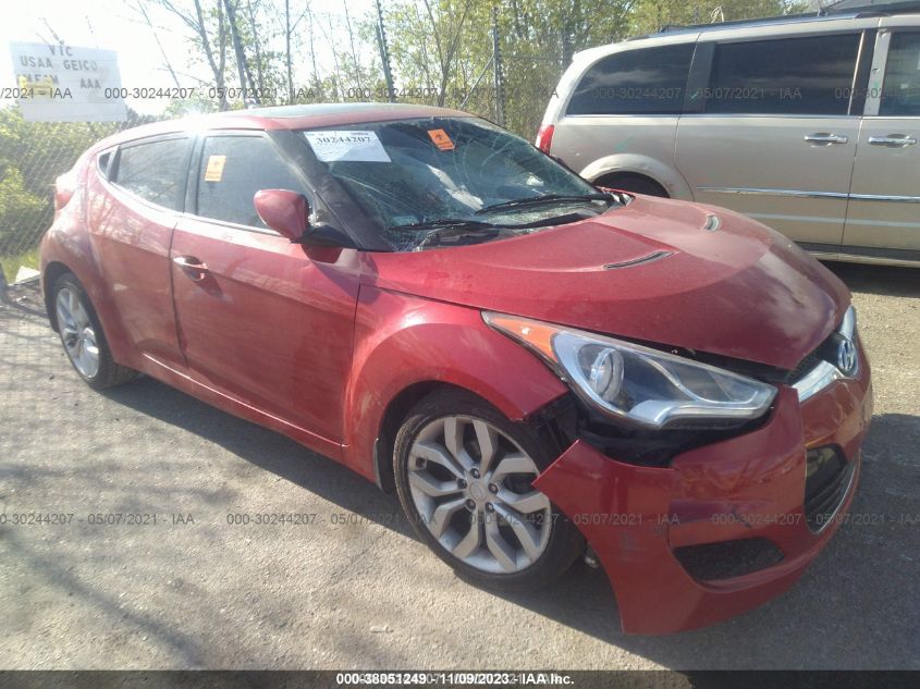 2013 Hyundai Veloster Base W/Gray VIN: KMHTC6ADXDU087019 Lot: 38051249