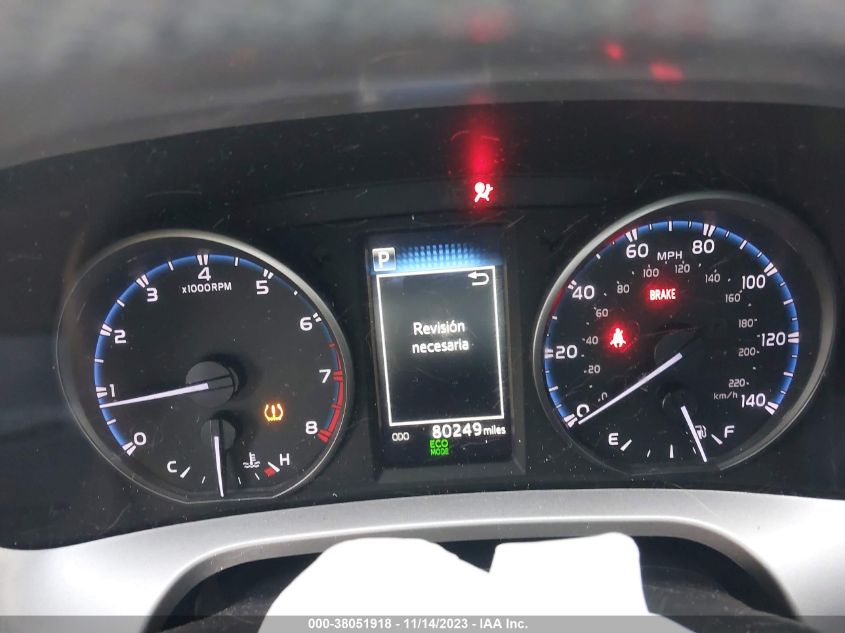 JTMZFREV1JJ750436 2018 Toyota Rav4 Le
