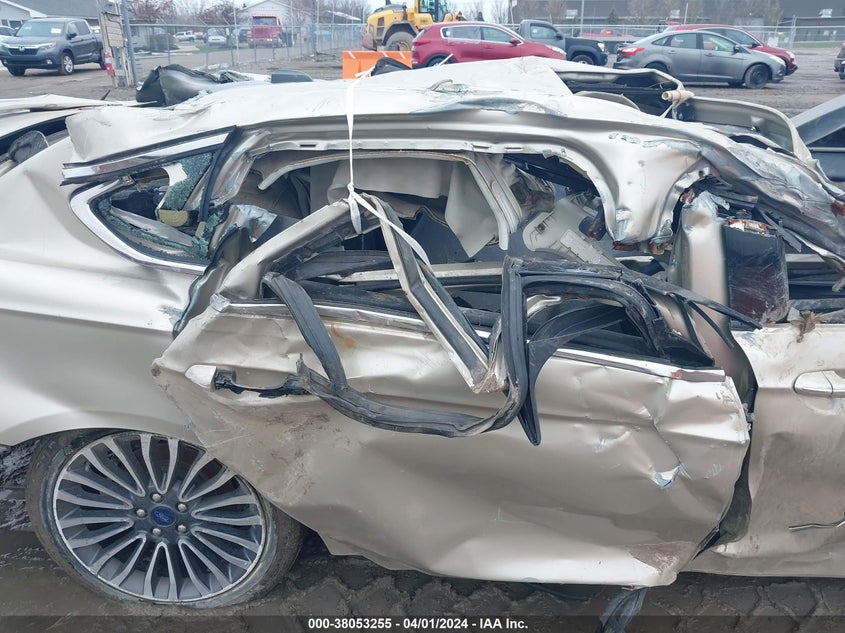 VIN 3FA6P0D95JR241574 2018 FORD FUSION TITANIUM