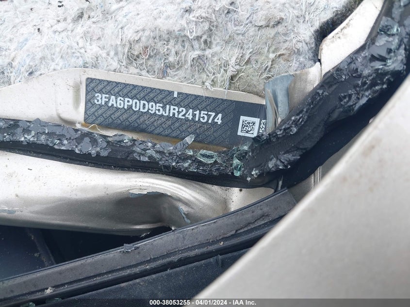 VIN 3FA6P0D95JR241574 2018 FORD FUSION TITANIUM