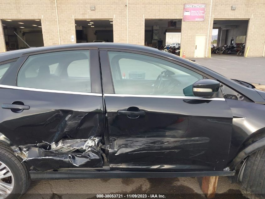 2012 Ford Focus Sel VIN: 1FAHP3M29CL410641 Lot: 38053721