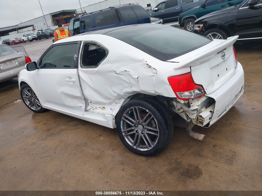2011 Scion Tc VIN: JTKJF5C74B3020545 Lot: 38056675