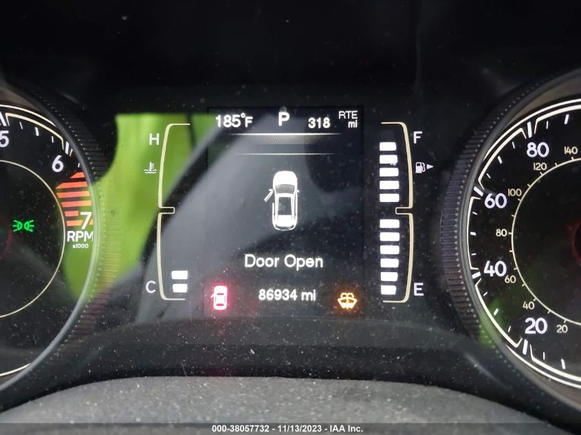 2016 Jeep Cherokee Latitude VIN: 1C4PJMCB2GW311338 Lot: 38057732