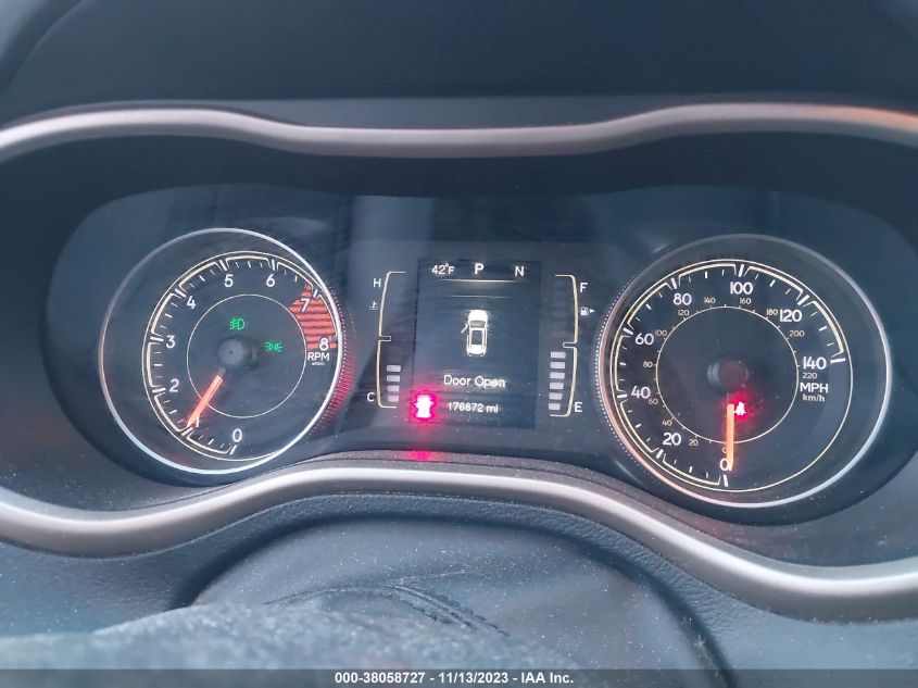 2016 Jeep Cherokee Altitude VIN: 1C4PJMCS2GW101807 Lot: 38058727