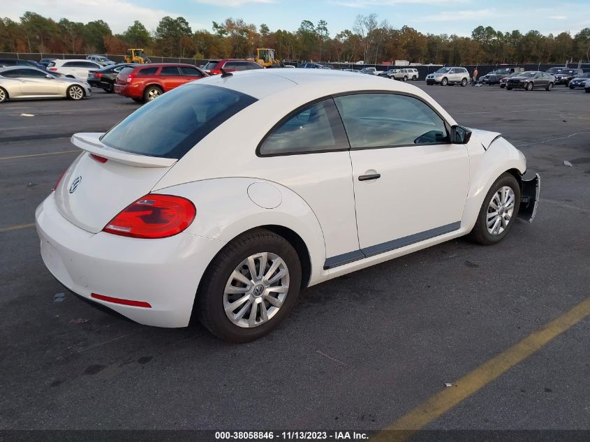 2012 Volkswagen Beetle Entry Pzev VIN: 3VWFP7AT6CM643975 Lot: 38058846